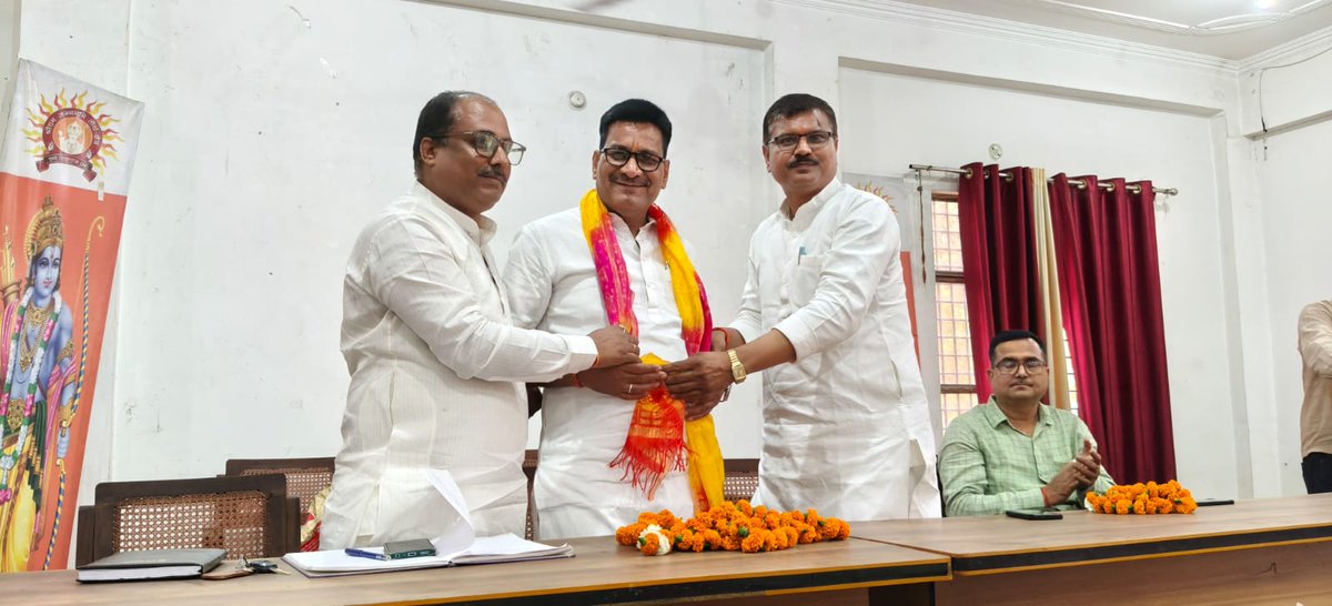 आरिफ खान ब्लॉक अध्यक्ष मवई अयोध्या tweet media