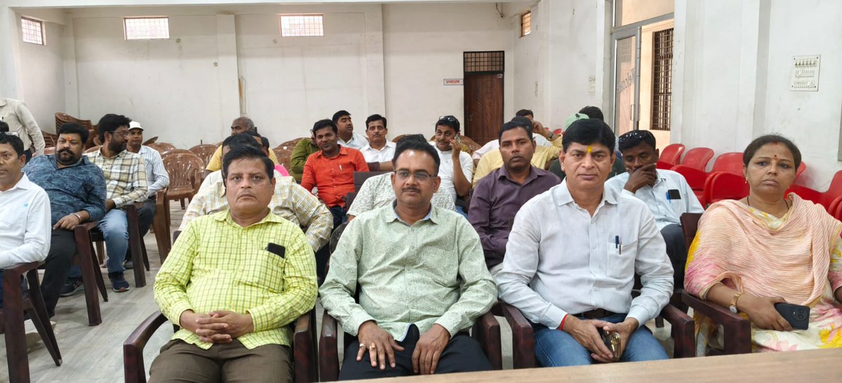 आरिफ खान ब्लॉक अध्यक्ष मवई अयोध्या tweet media