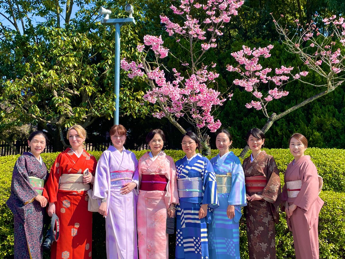 kimono_dressing's tweet photo. Challenge! KIMONO class にご参加いただきありがとうございました😊
2026.3.27

＃着付けクラス＃kokoka＃challenge kimono ＃着物でお出掛け＃京都散策 https://t.co/tcqwQIYlMH