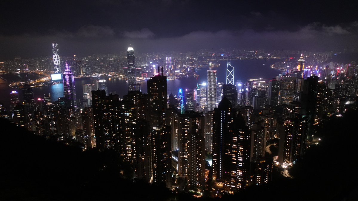 ＋9（たす・く） tweet media