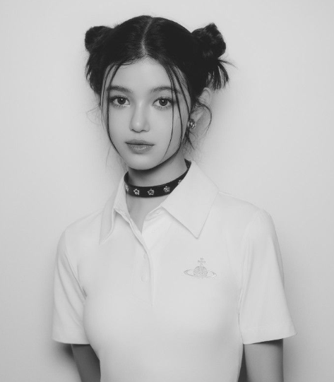 About Music tweet media