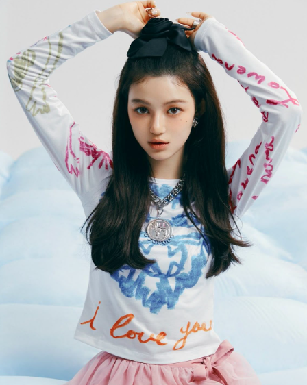 About Music tweet media