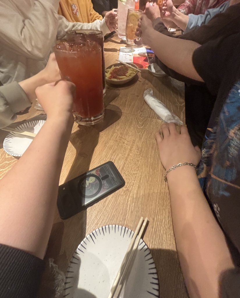 holo_ryu's tweet photo. 2ヶ月振り🍺 https://t.co/WXmRiFKpwZ
