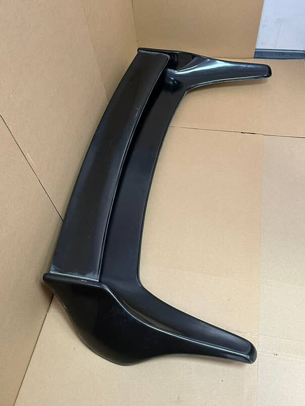 soɐɹɐ xx tweet media