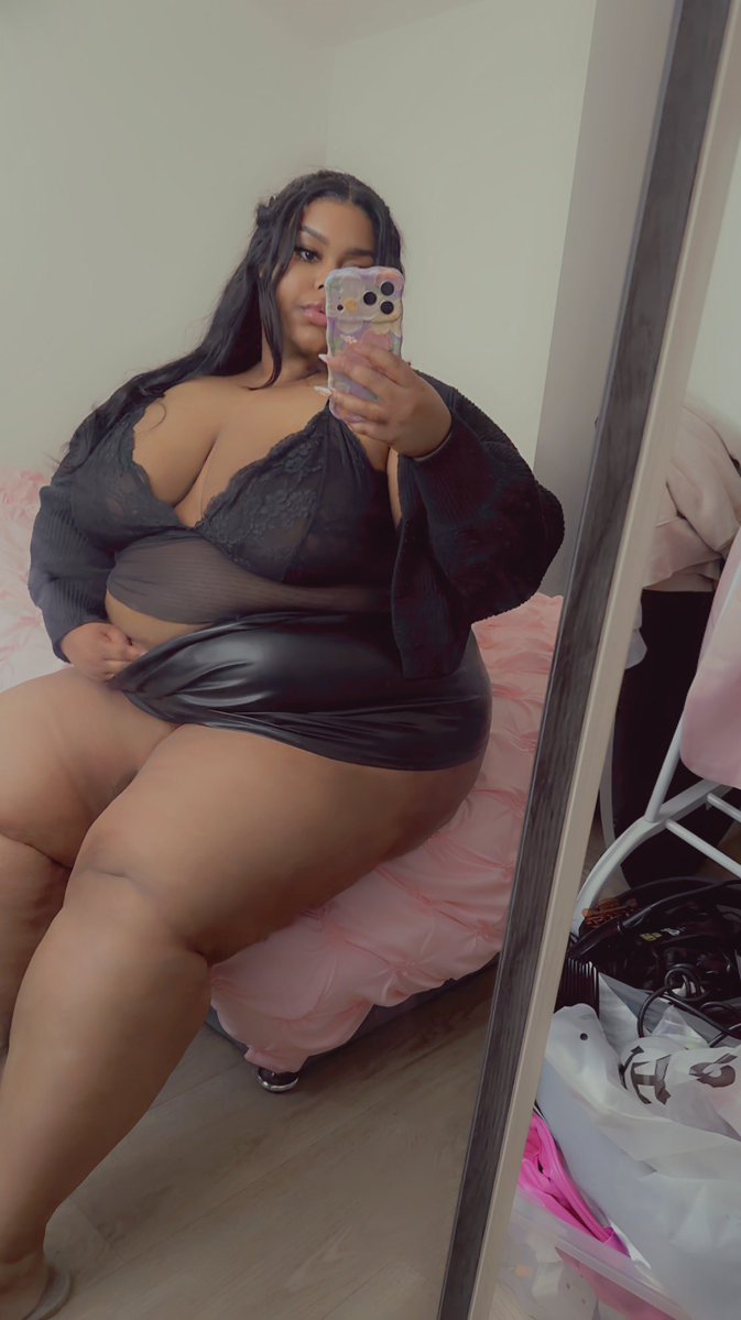 𝑫𝑶𝑴𝑴𝑬 𝑴𝒀𝑨 👸🏽🇬🇧 tweet media