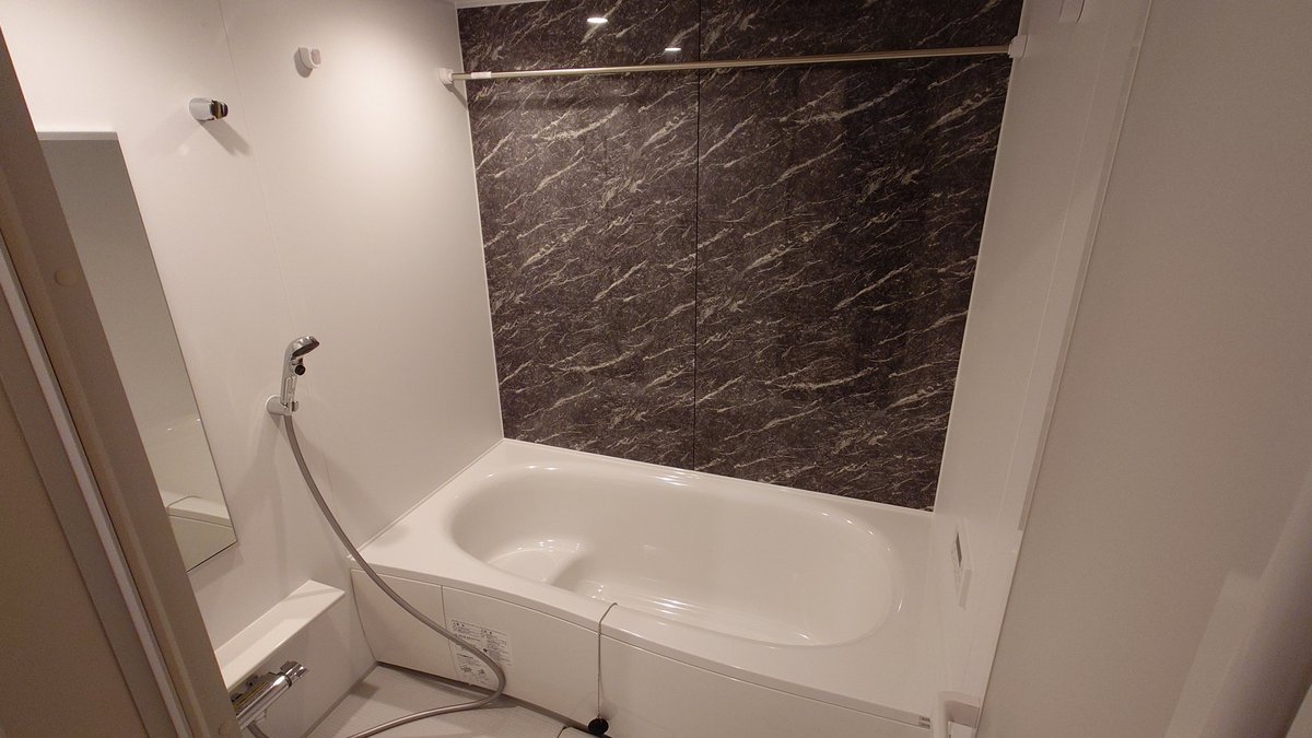 フィギュ太郎🔞⚔️🐚🐧⚡🚪😈🍈 tweet media