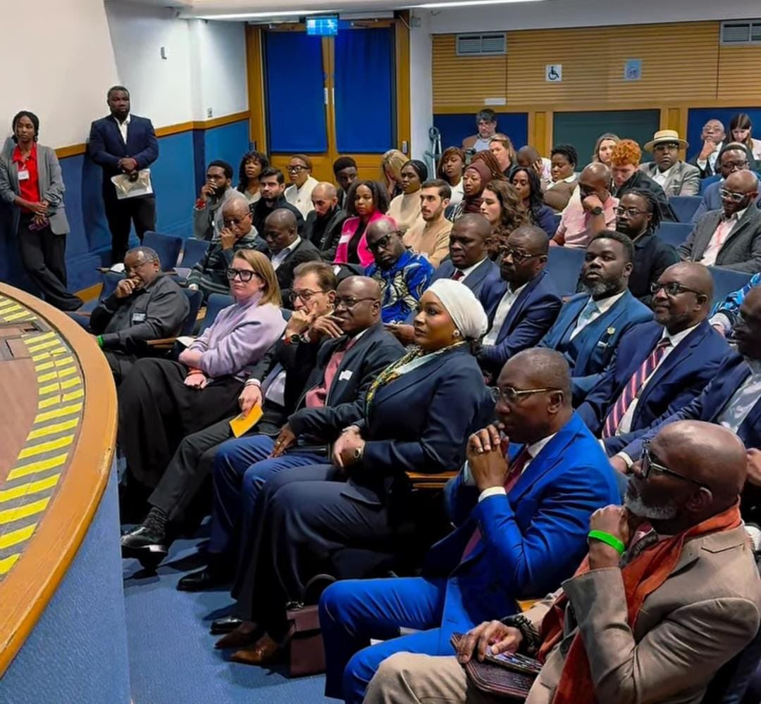 卩乇乇 ㄥ卂ᗪ tweet media