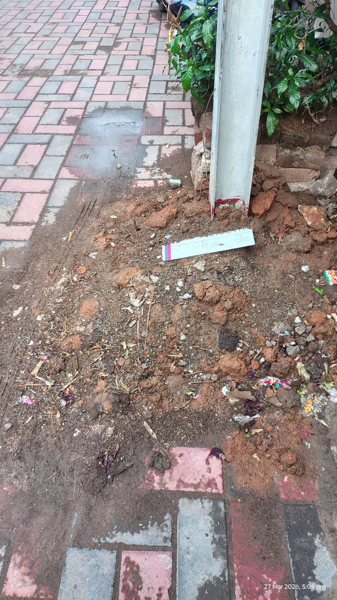 ManojKumarKar's tweet photo. @TPSouthOdisha (img)This is the situation after installation of new polls near my house. After installation, your staffs haven't properly maintained the site, just dumped earth near the poll. In night, snakes hover around that area. @BrahmapurCorp @CMO_Odisha https://t.co/CTuw6B13LY