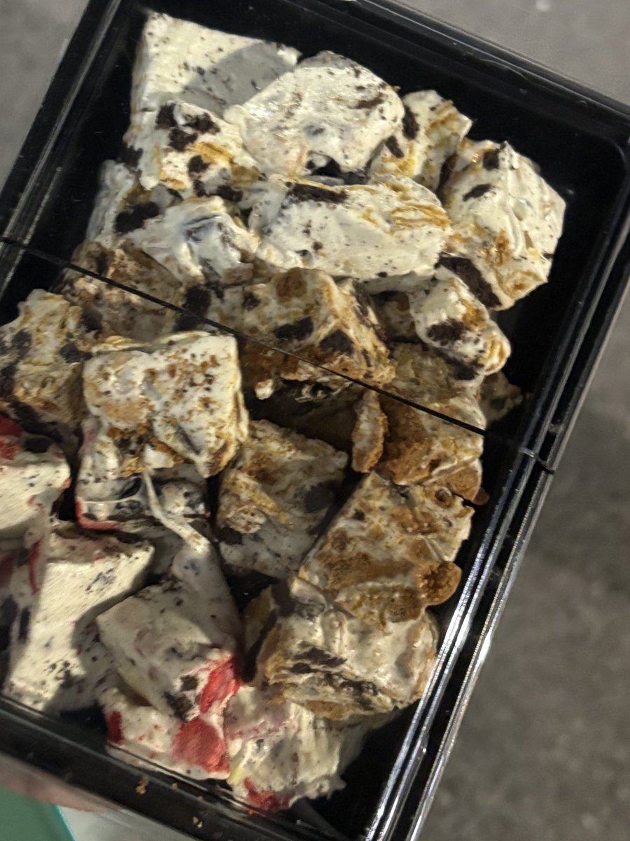 쑥개떡 tweet media