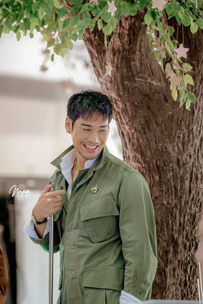 shxxchat tweet media