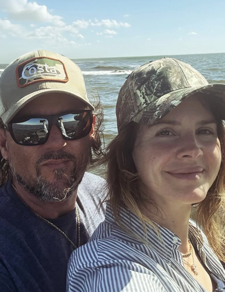 Lana Del Rey Addiction 🪶 🦅🦌 tweet media