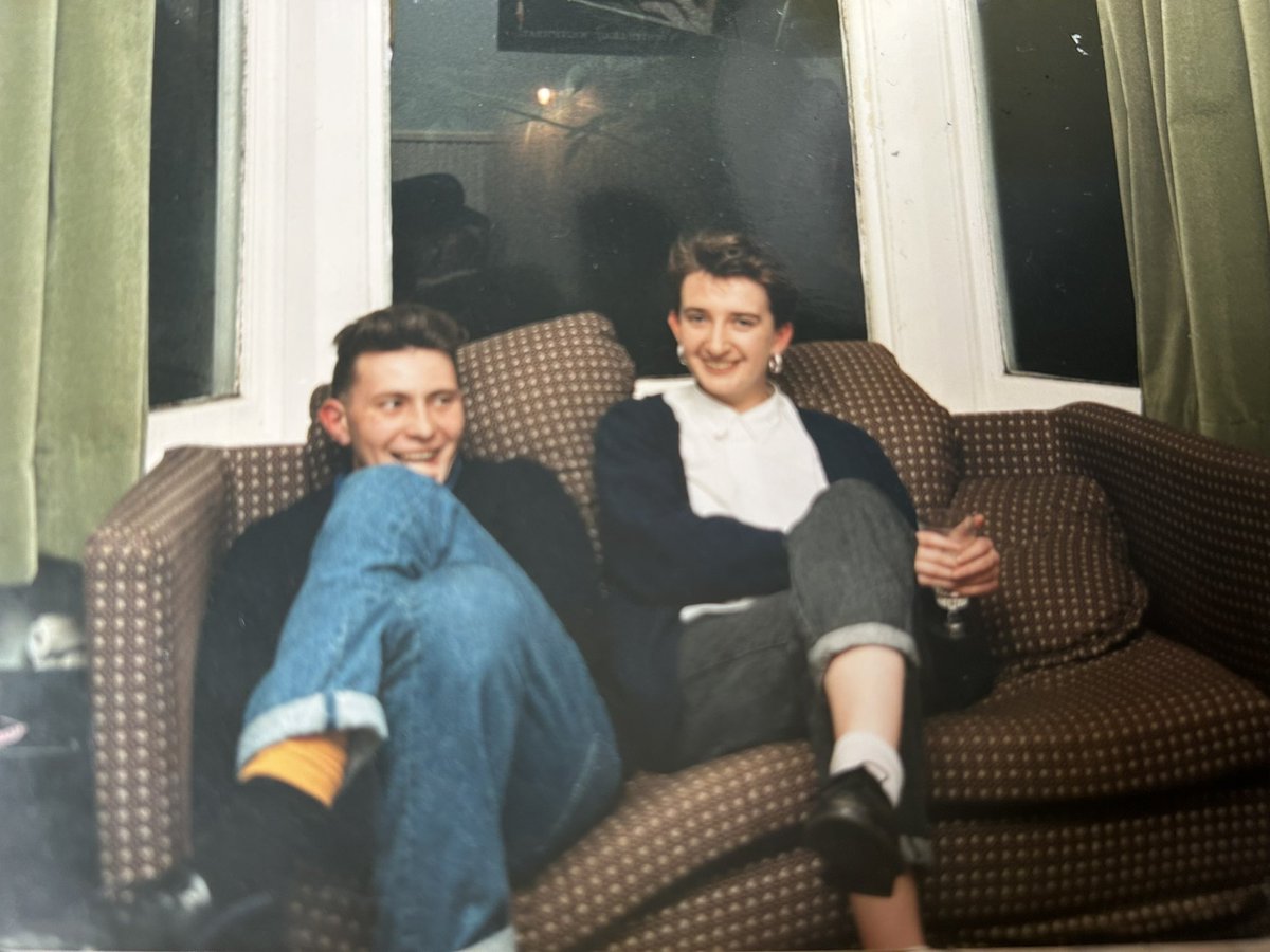 Lucinda Tobyjug tweet media