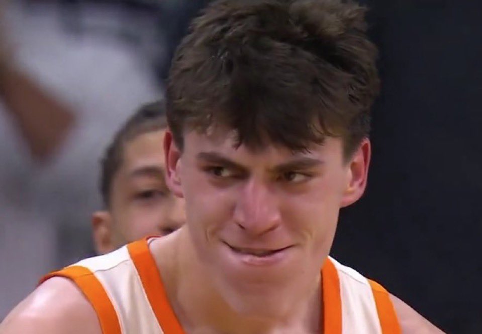 SullenSerf tweet media