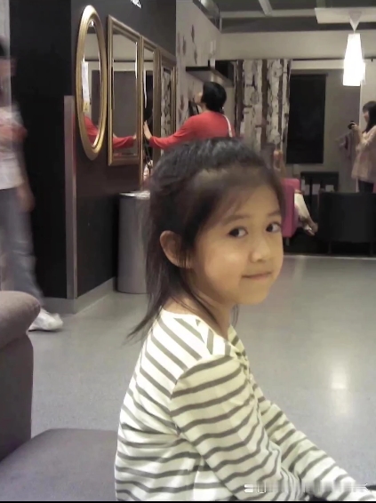 Bathsheba tweet media