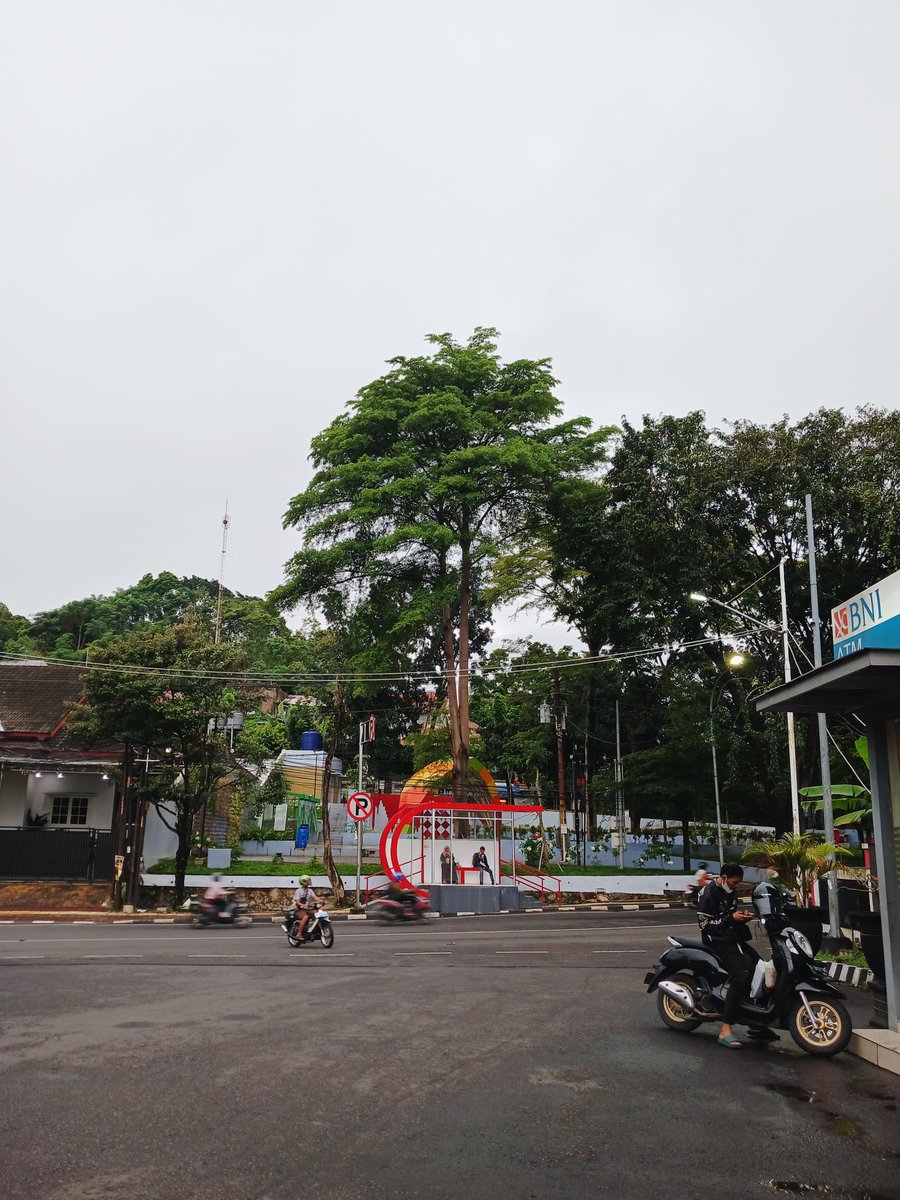 Pensiunan Aplikator tweet media