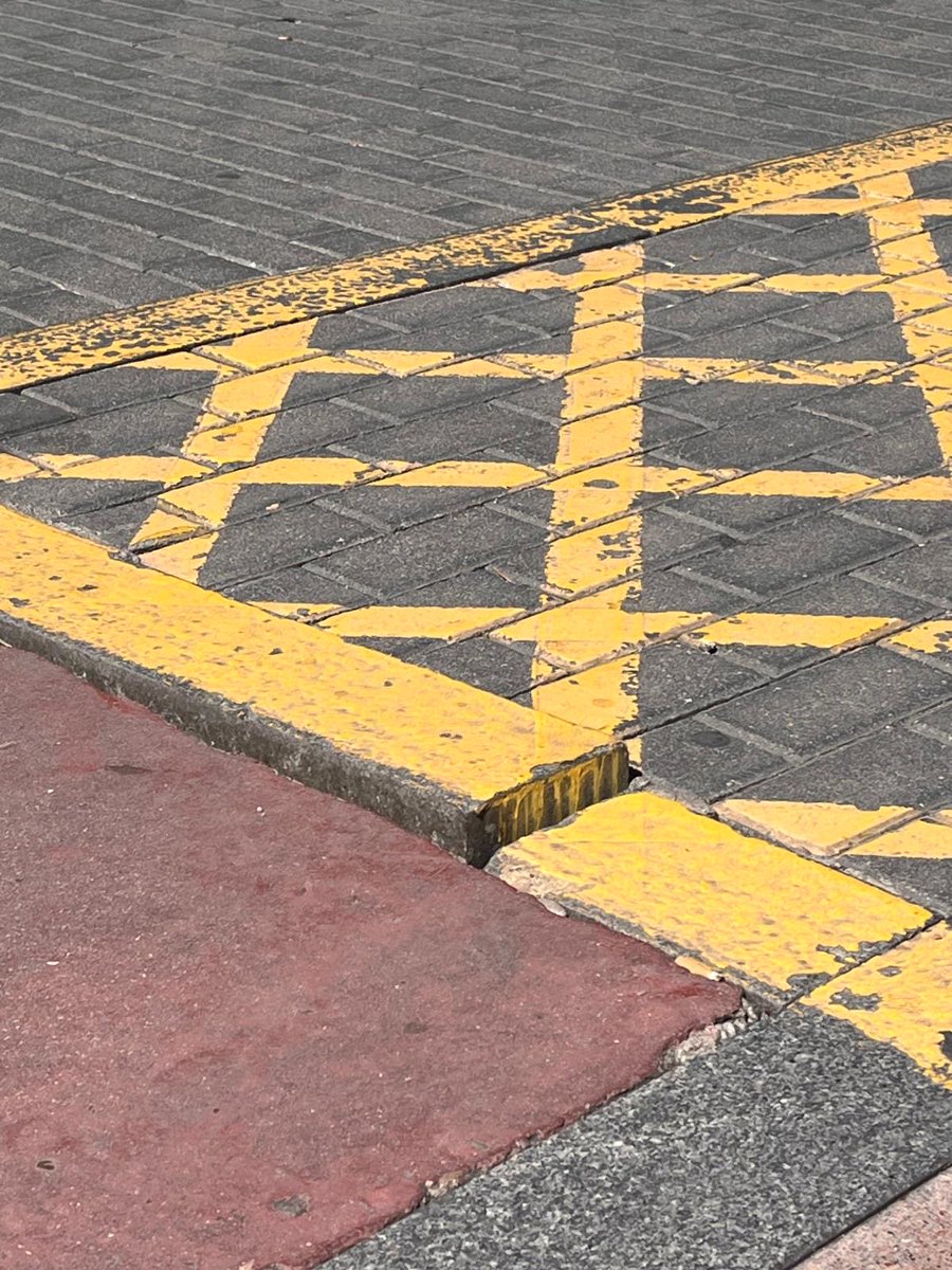 ᏒᎷᏰ 🤔 tweet media