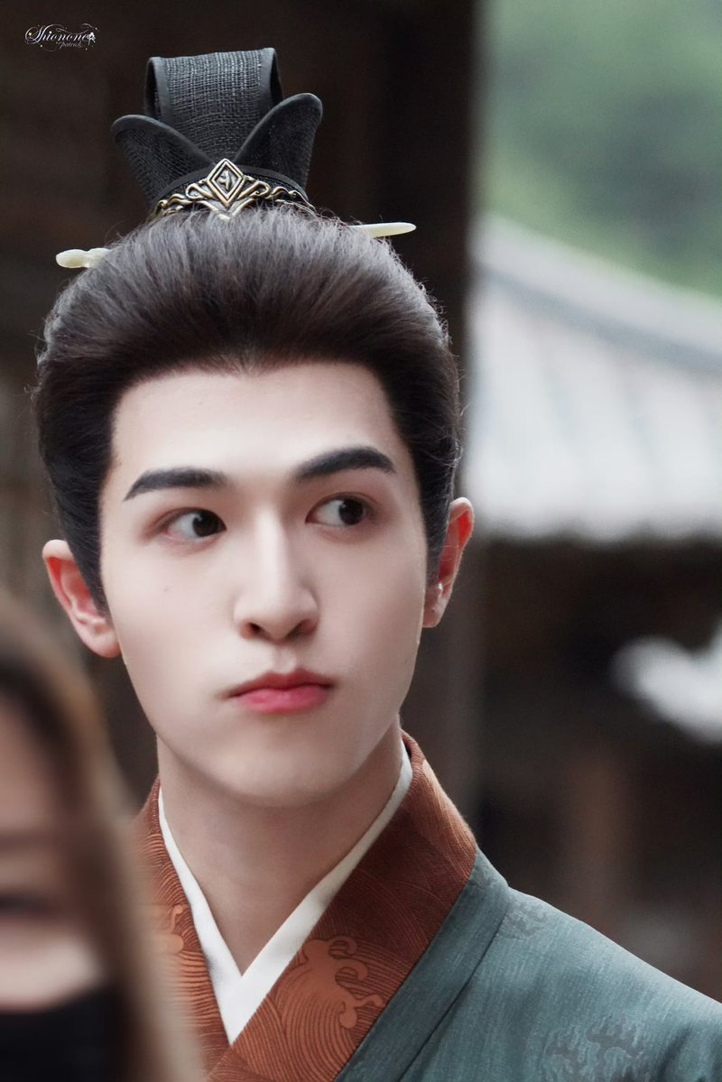 ヴィオラ（Viola）@INTO1 tweet media