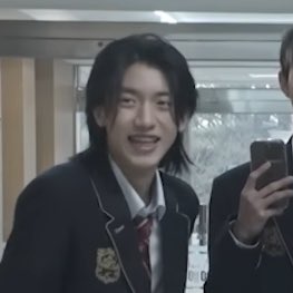 neverletnini's tweet image. 😭😭😭😭😭