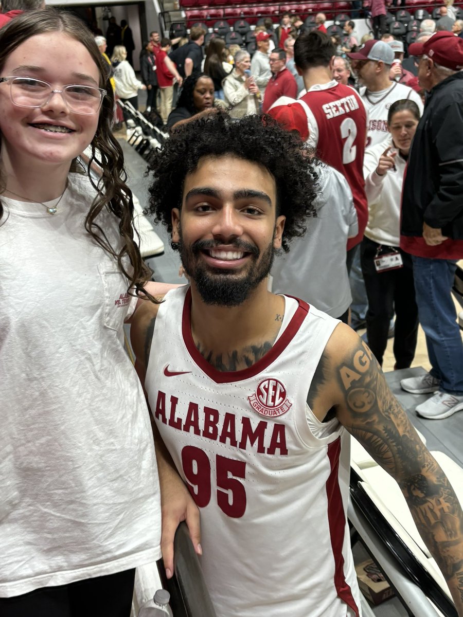 Cain Young tweet media