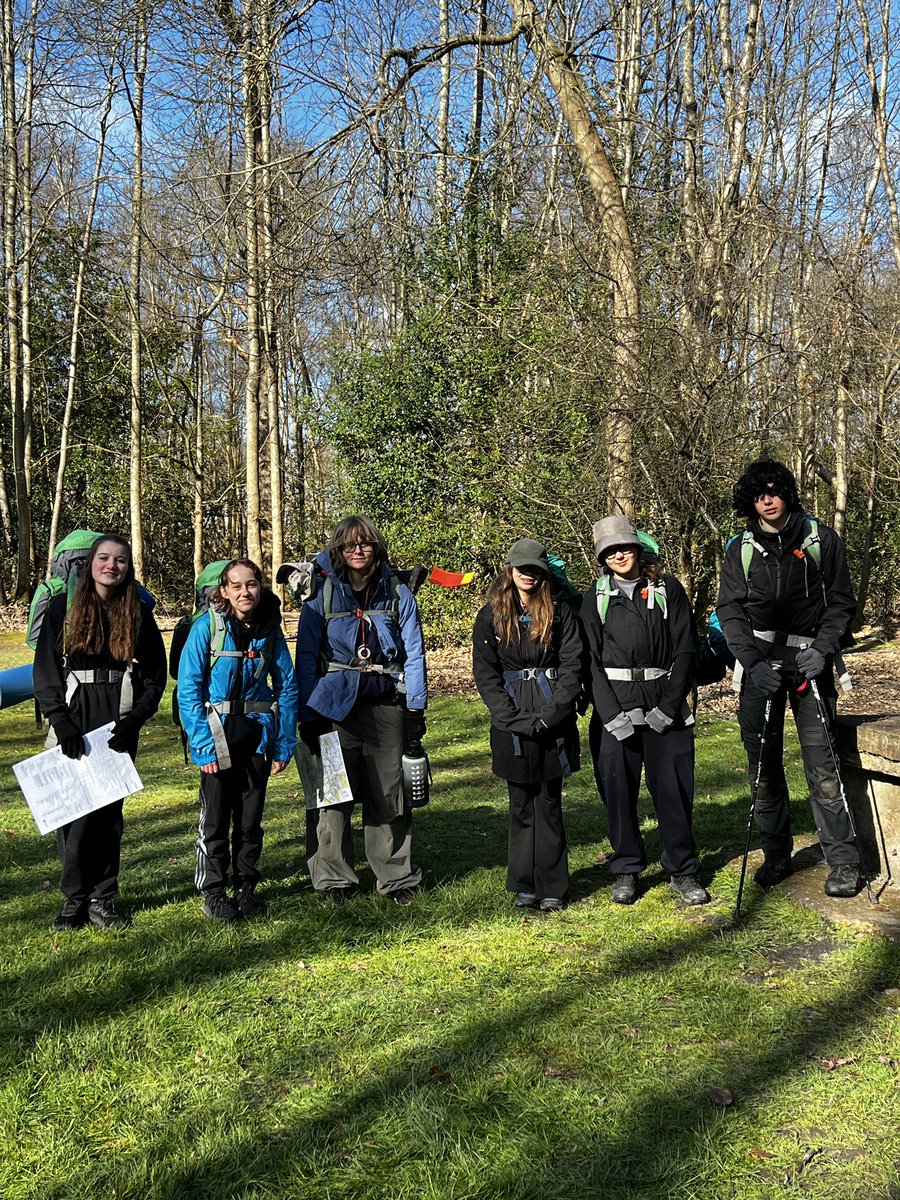 BromfordsDofE's tweet photo. Day 3 silver DofE practice - Box Hill!!
An early night all round last night due to rain after a great day of walking, navigation and showing resilience. A very cold morning everyone had pack up with a good start!
#bromfordsschool #homestraight #proudteacher #silverdofe #southeast https://t.co/9cAGOy2YUo