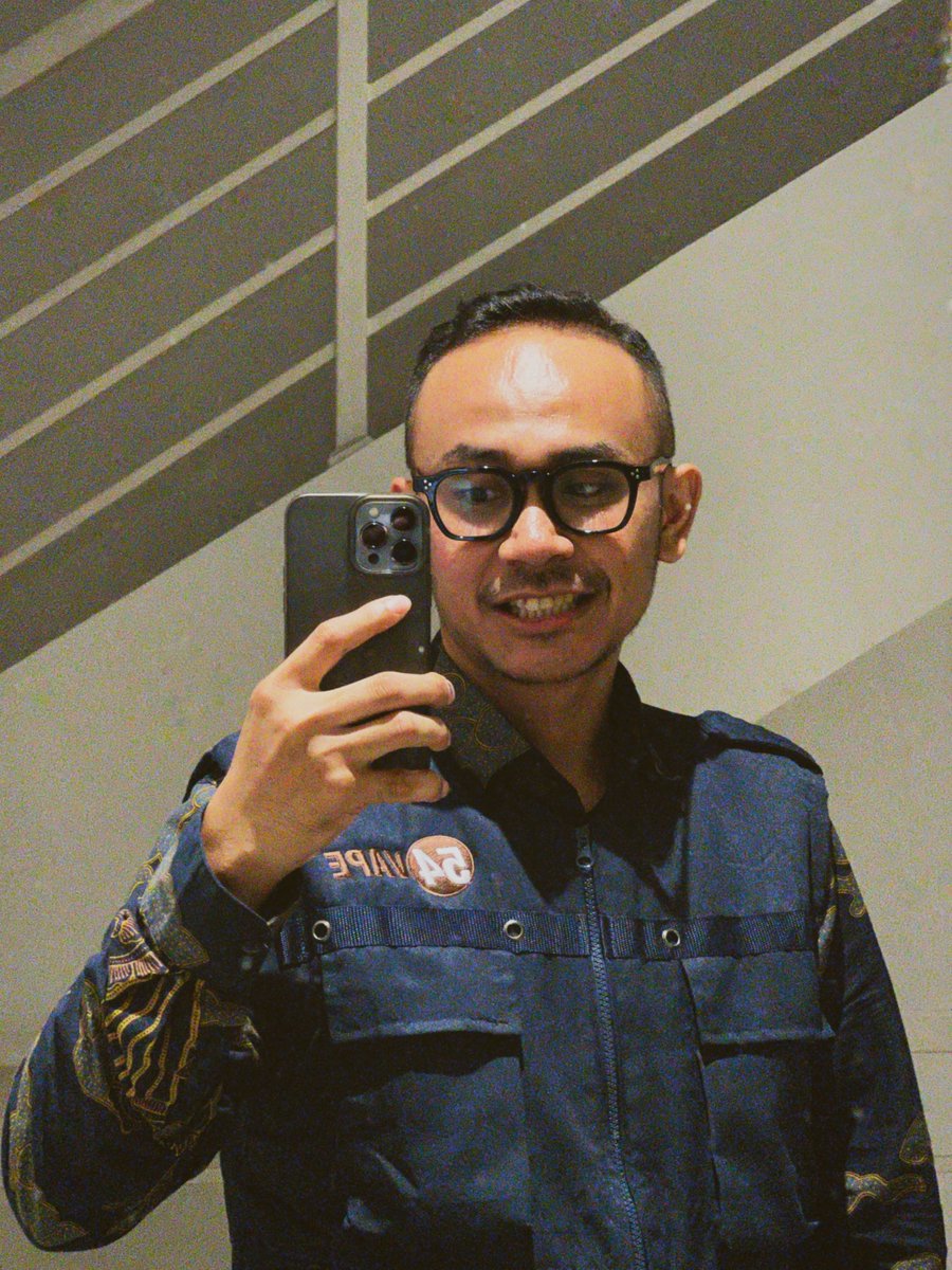 BUKAN BASE RATED tweet media