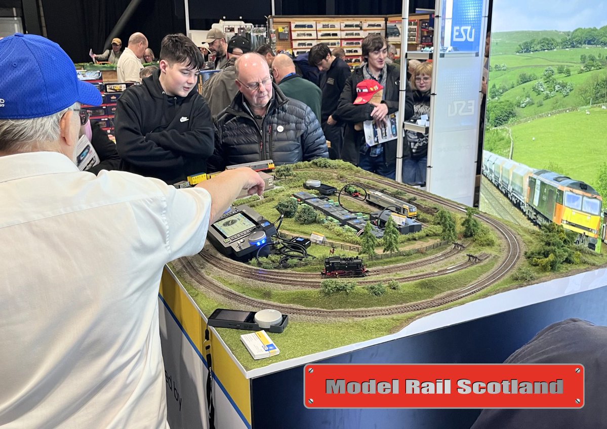 Model Rail Scotland tweet media
