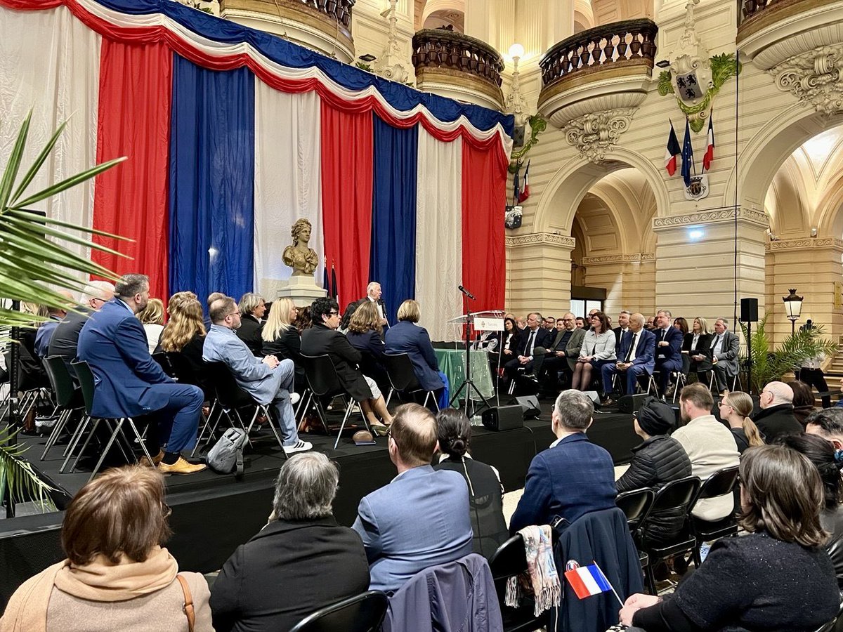 Violette Spillebout tweet media