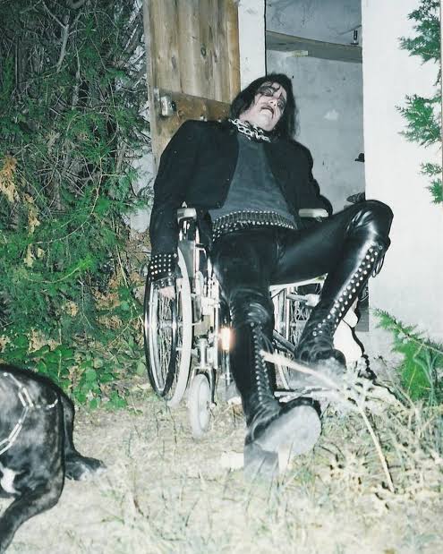 Tord The Tall White Alien Hybrid👽 tweet media