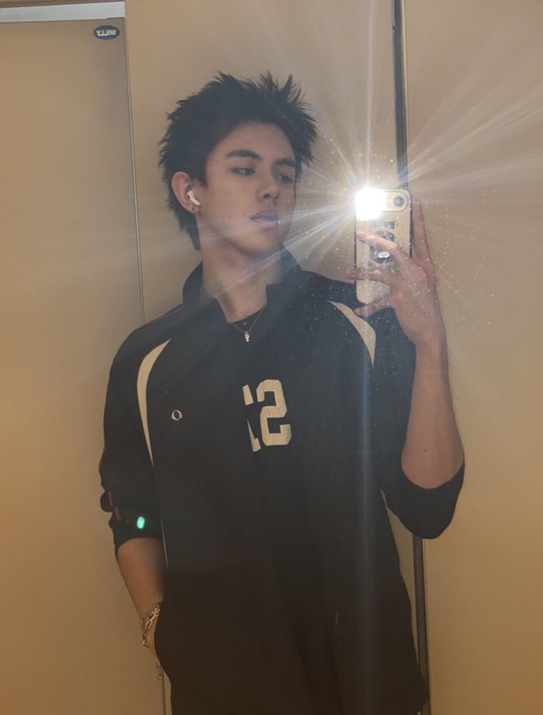 issada kraokruer tweet media