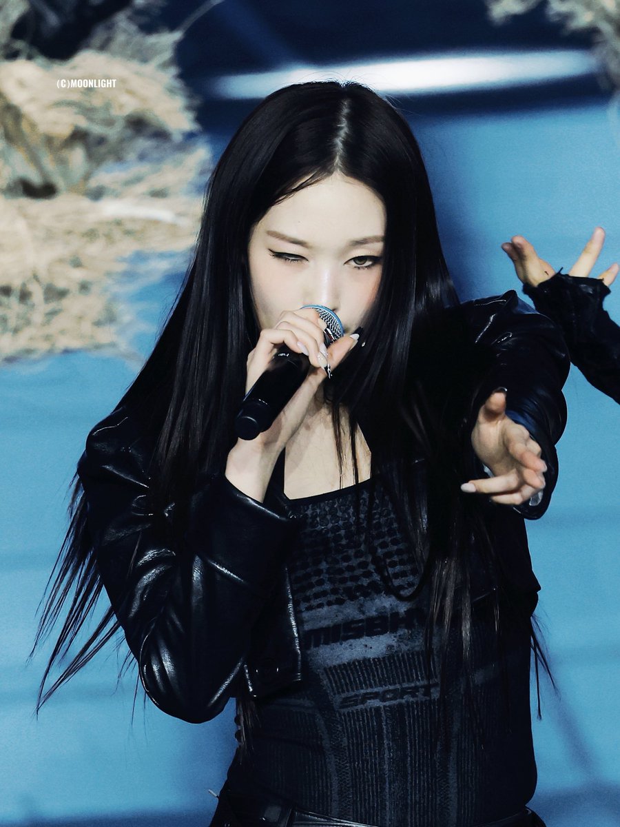 MOONLIGHT tweet media