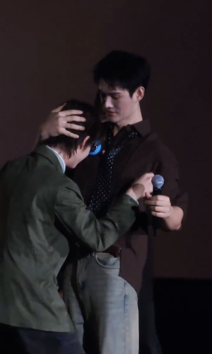 adry_an💙 tweet media