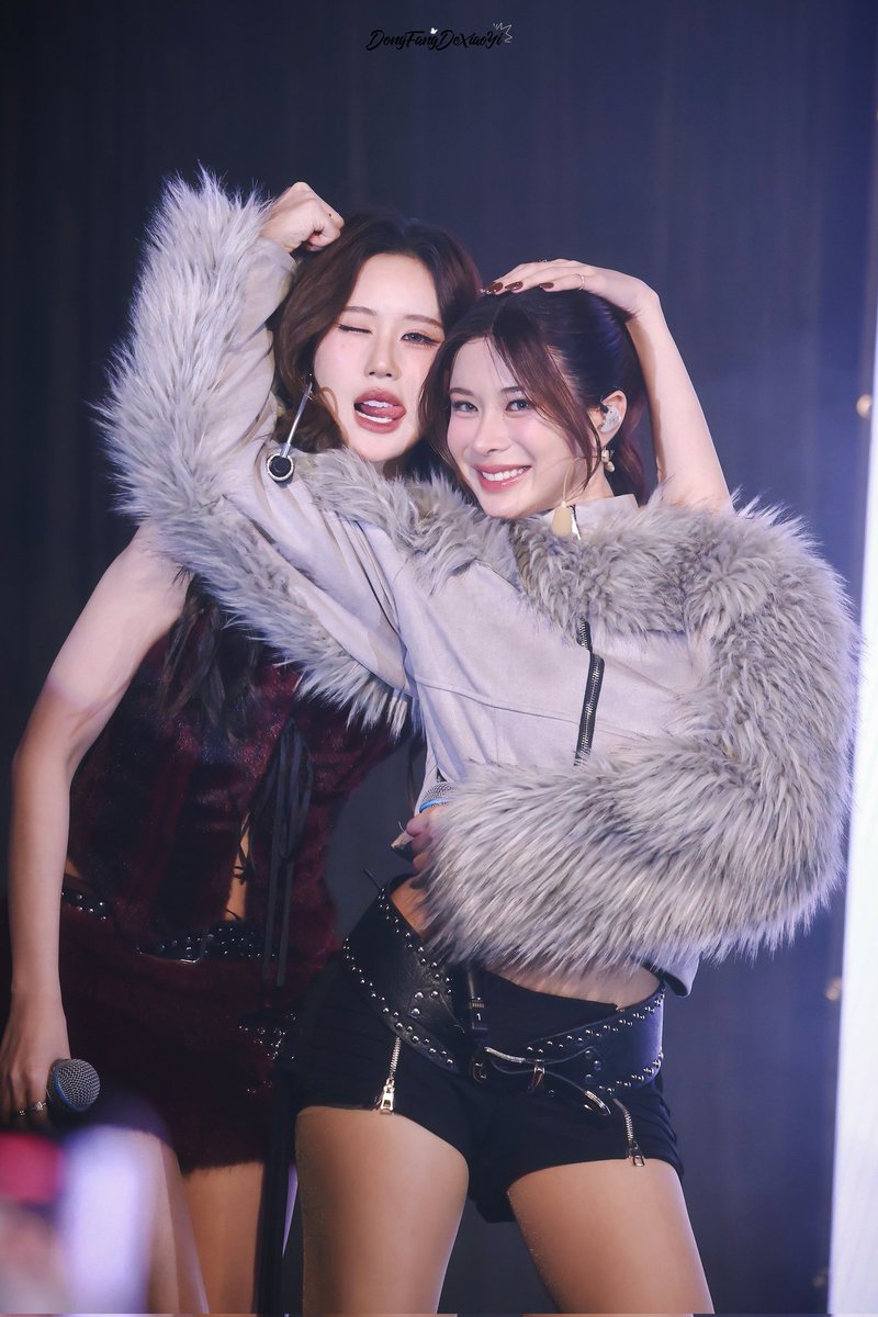 DongFangDeXiaoYi tweet media