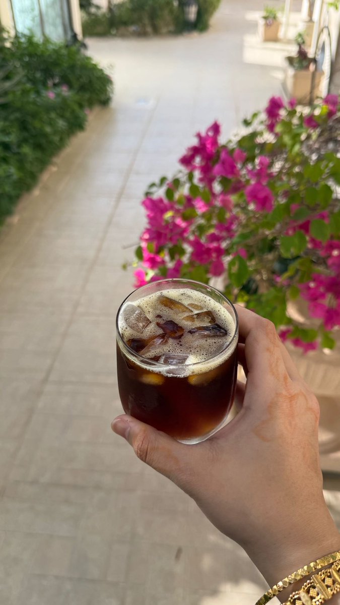 حَوْرُ tweet media