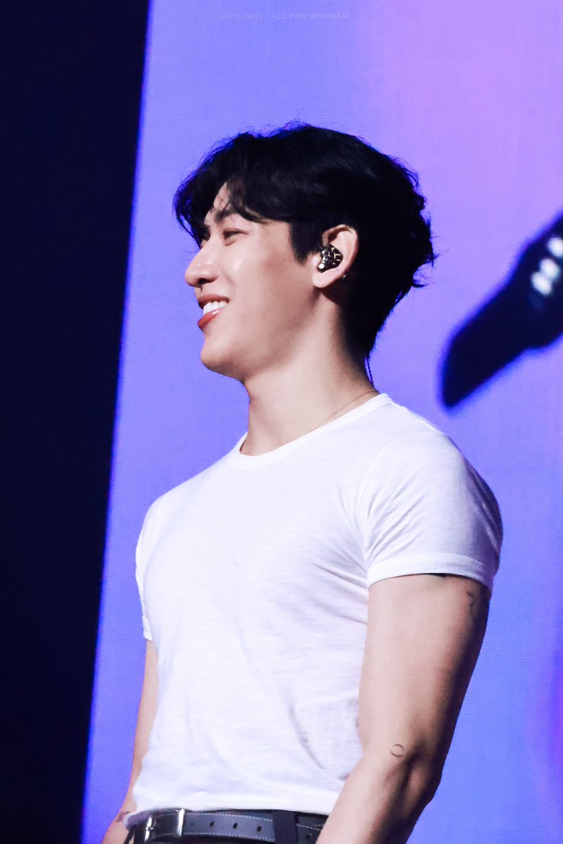 _Gotlight tweet media