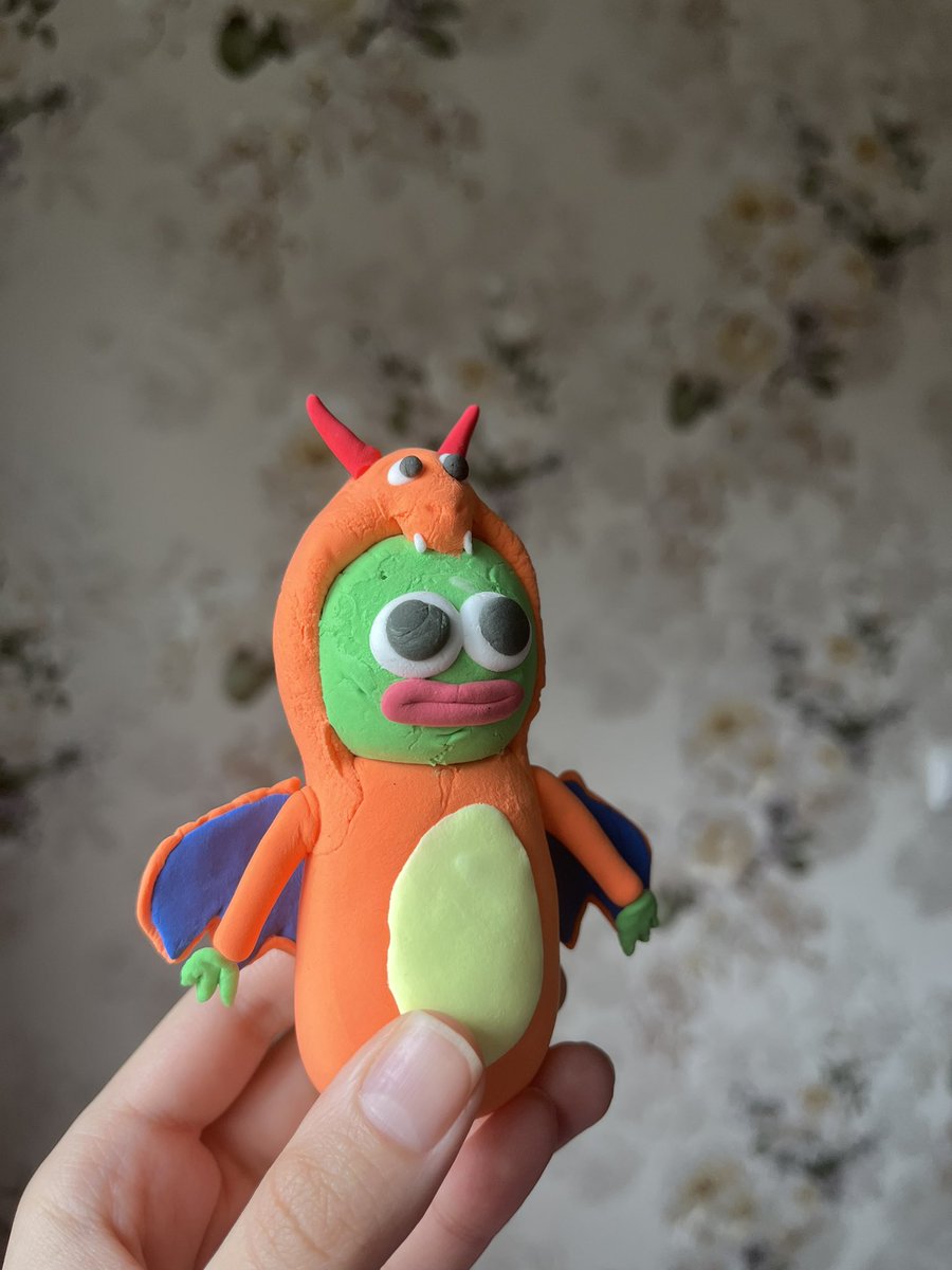 GM 💚

Have a great weekend and touch <a href="/pepegas_nft/">PEPEGAS</a> 🤭