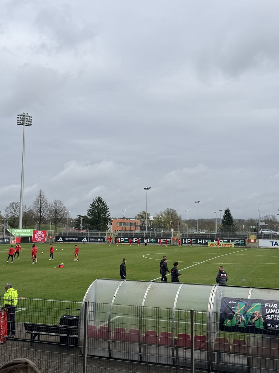 Gebrabbel Rot Weiß Podcast tweet media