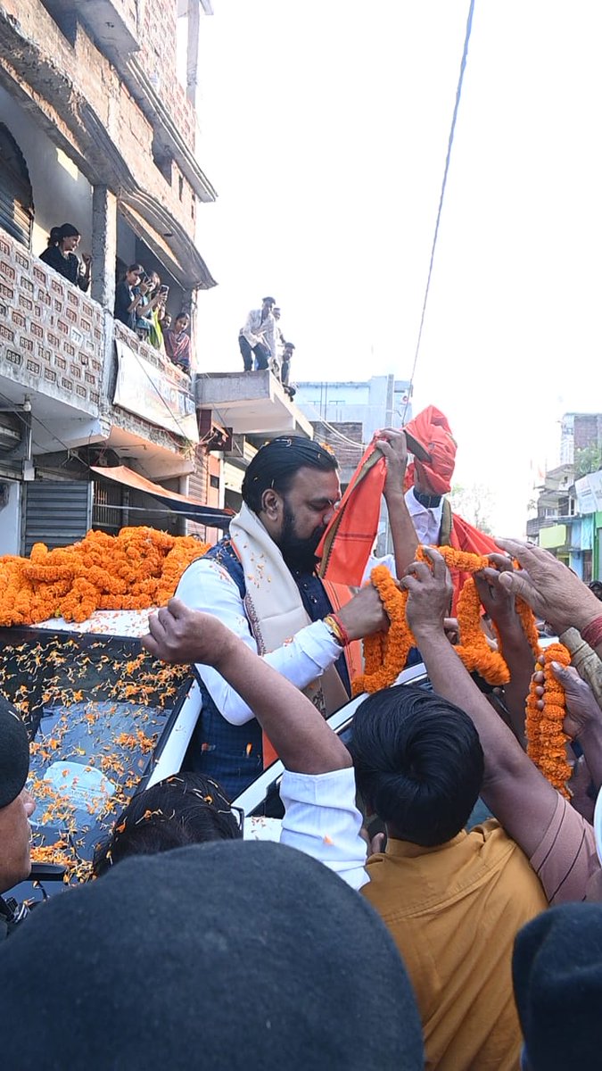 samrat4bjp's tweet image. मेरी जन्मभूमि तारापुर पर पहुंचने पर आत्मीय जनता-जनार्दन का प्यार-सत्कार से अभिभूत हो गया। इस दौरान अपने विधानसभा क्षेत्र के अंतर्गत विभिन्न गांवों का भ्रमण कर जन-जन से संवाद किया और क्षेत्र का जायजा लिया।

#Tarapur #munger #NDA4Bihar #NewBihar #TransformingBihar