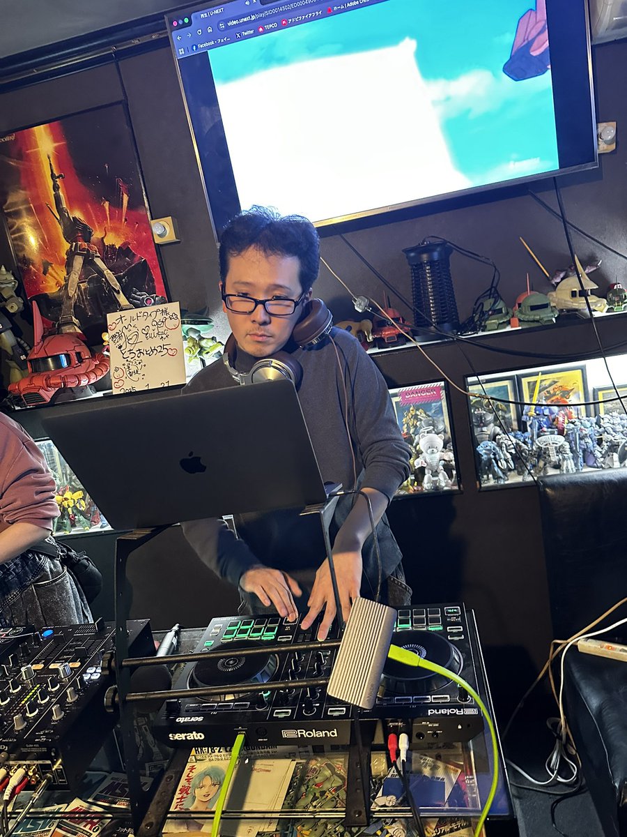 頭にサイコフレームを撒いたyKo tweet media