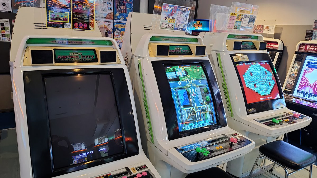 𝔼ℕ𝔻𝕃𝔼𝕊𝕊=𝔾𝔼ℕ𝕄𝕌ℤ𝔼ℝ𝕆 tweet media