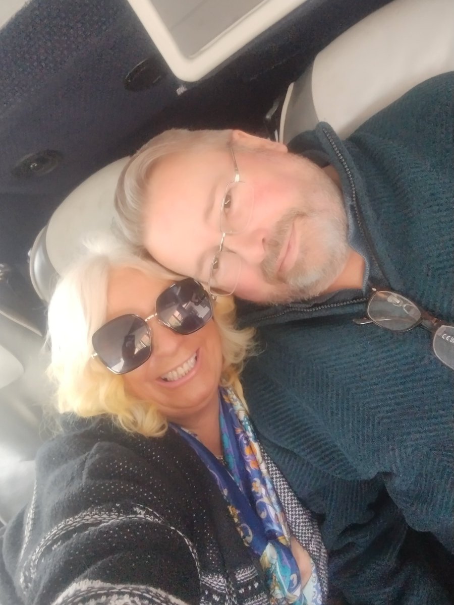 Susan Nugent 💋⚽️🍸📷 tweet media