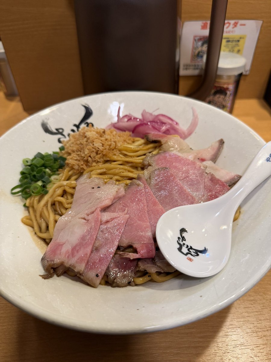 dcd_q's tweet photo. 麺ZINさいとう　まぜそば大盛り https://t.co/vvv1OV7Fru