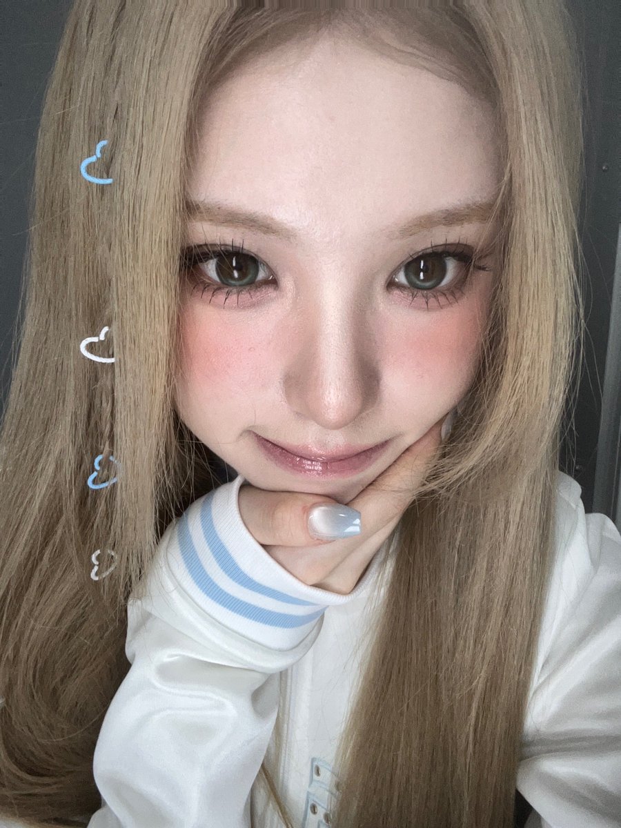 oddyouth_offcl's tweet photo. [💛] 
오디즈 항상 먀음 🫶

#마야 #MYAH   
#ODDYOUTH #오드유스 
#Babyface https://t.co/WlrIjAiLBo