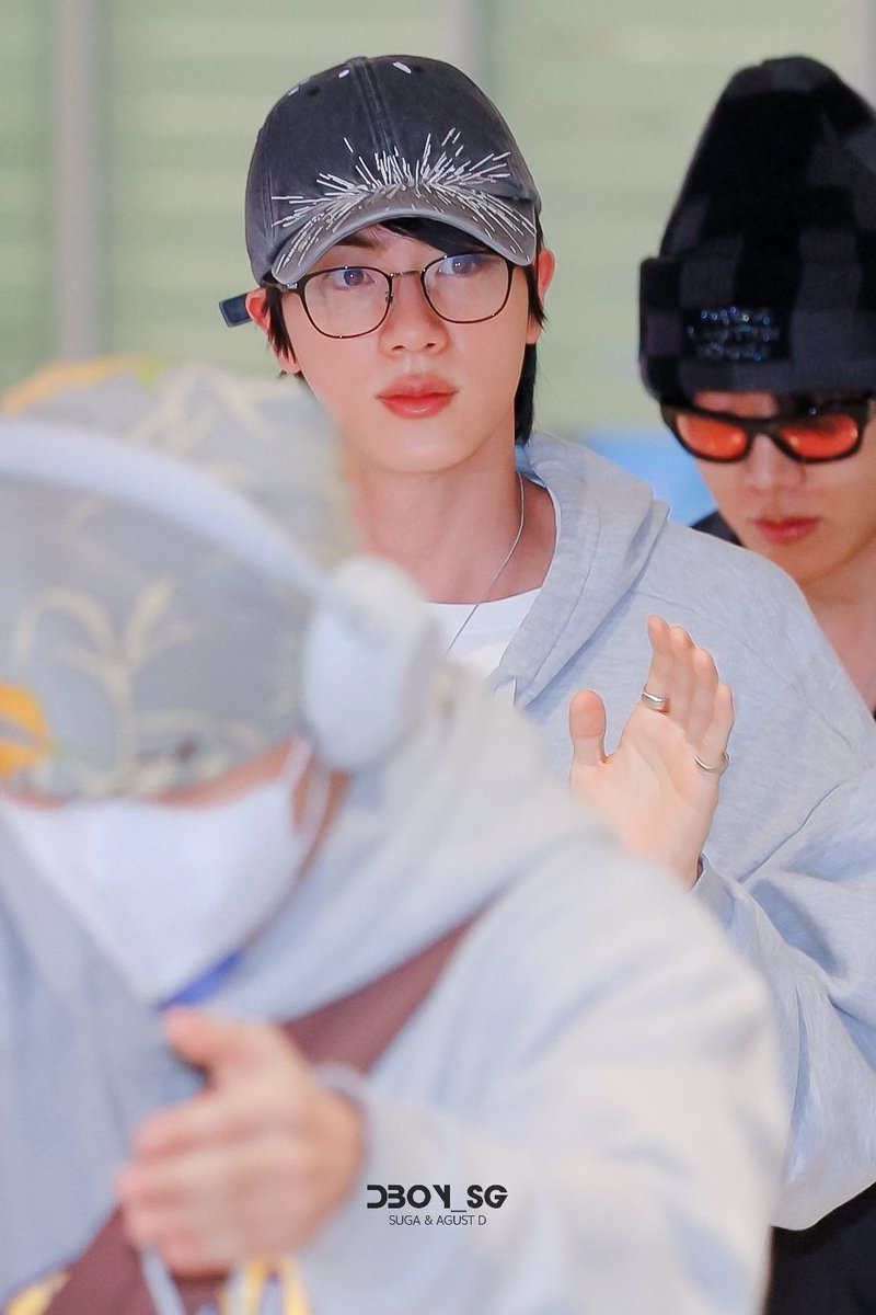 𝕊𝕝𝕠𝕨 𝘿𝘽𝙊𝙔 𝙎𝙂 ಇ tweet media