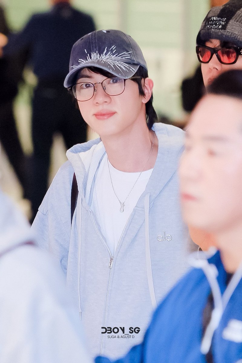 𝕊𝕝𝕠𝕨 𝘿𝘽𝙊𝙔 𝙎𝙂 ಇ tweet media