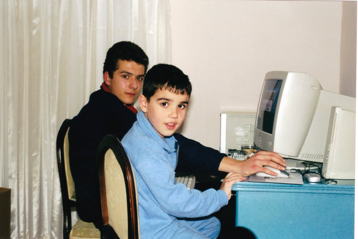 Mert Cobanov tweet media