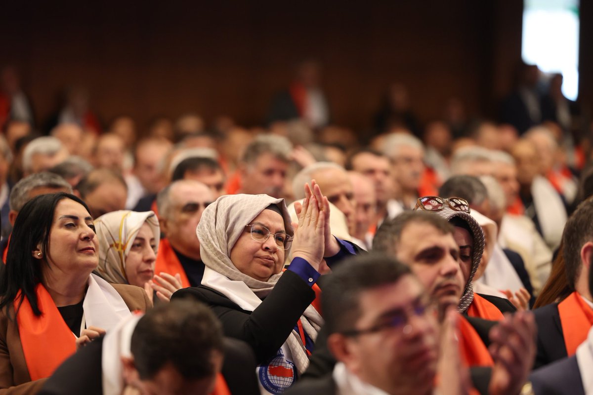 Memur-Sen tweet media