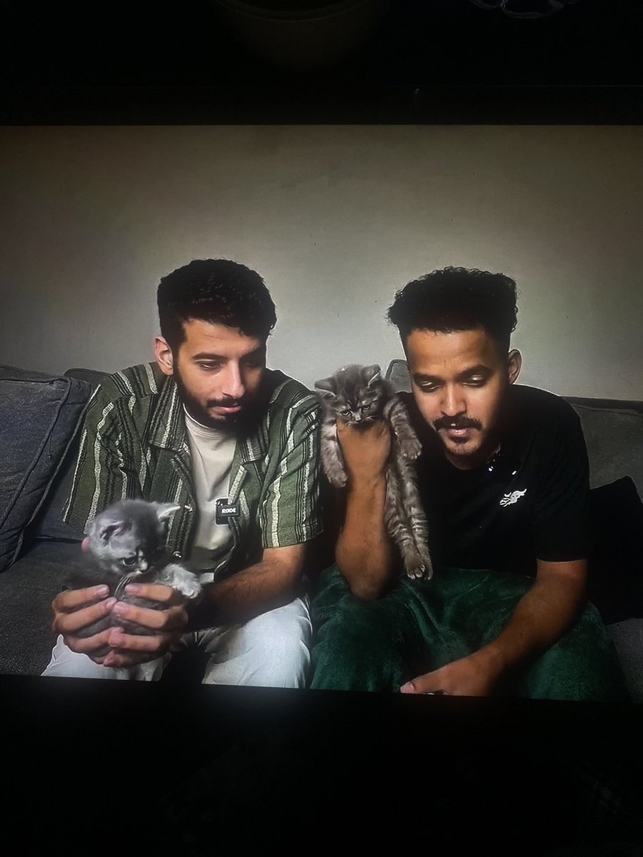 شمس☀️ tweet media