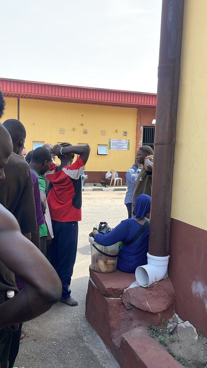 Yours Flaggie 🏃🏿♂️🚩 tweet media