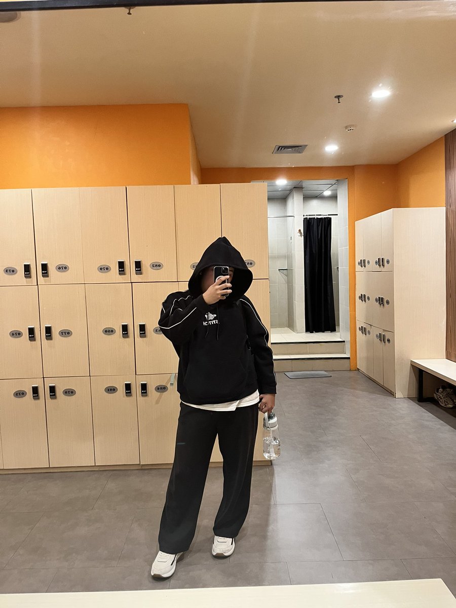 Bebe || SKRIPSHIT ERA tweet media