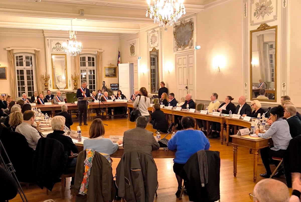 Hervé de Lépinau tweet media